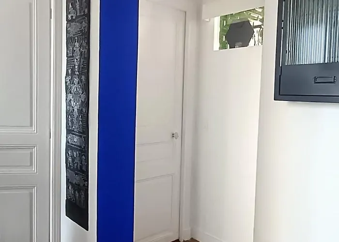 Appartement Sunny&stylish 2-bedroom In Viet-namese District Parijs