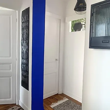 Apartment Sunny & Stylish 2-bedroom In Viet-namese District Paris