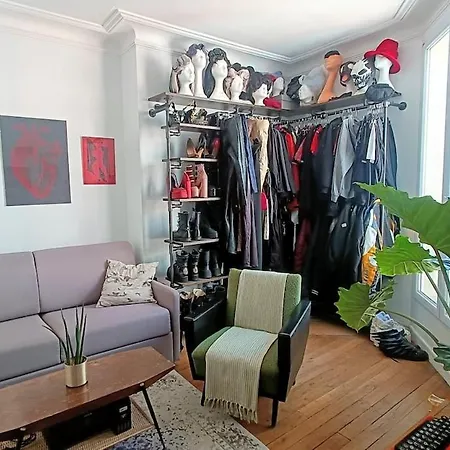 Sunny & Stylish 2-bedroom In Viet-namese District Lejlighed Paris